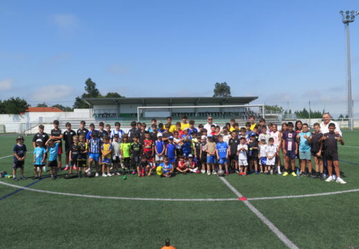 Máis de 100 rapaces participan na 16ª Edición do Campus de Fútbol organizado polo concello